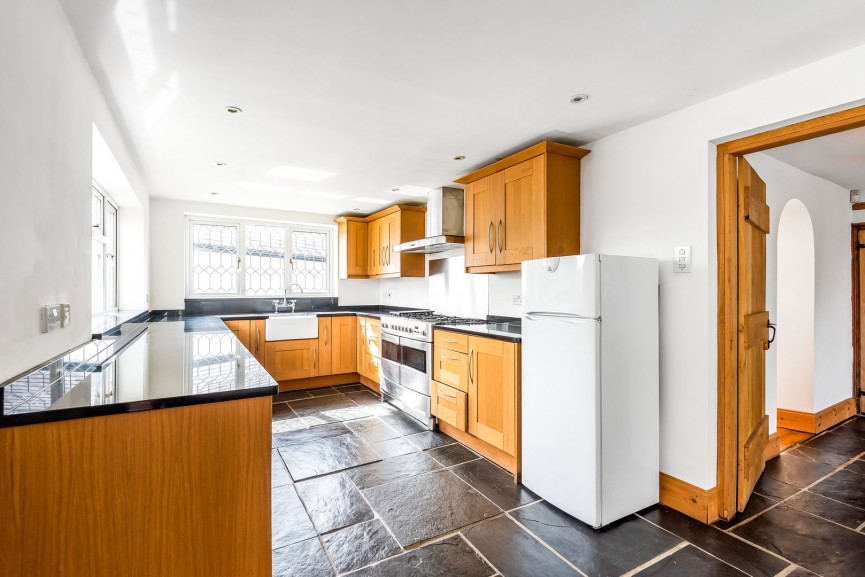 4 bedroom House for Sale Offley Road, HITCHIN, Hertfordshire