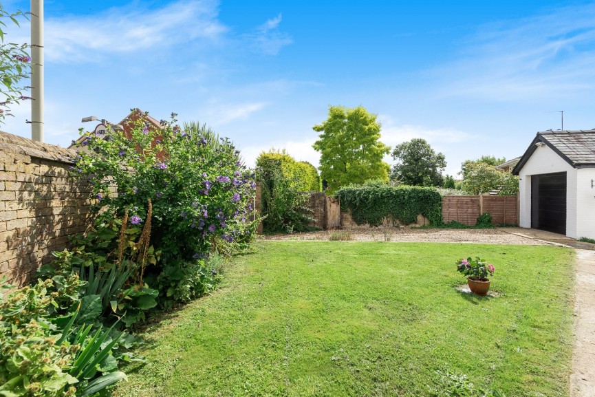 4 bedroom House for Sale Offley Road, HITCHIN, Hertfordshire