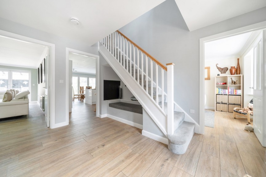 5 bedroom House for Sale Faraday Corner, Shefford, Bedfordshire