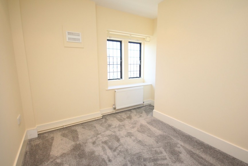 2 bedroom Flat for Letting Broadway, Letchworth Garden City, Hertfordshire