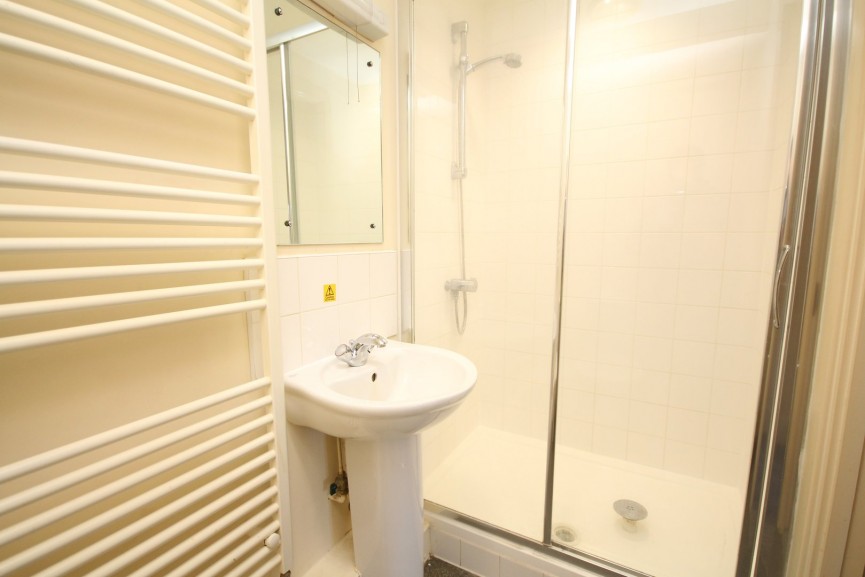 2 bedroom Flat for Letting Broadway, Letchworth Garden City, Hertfordshire