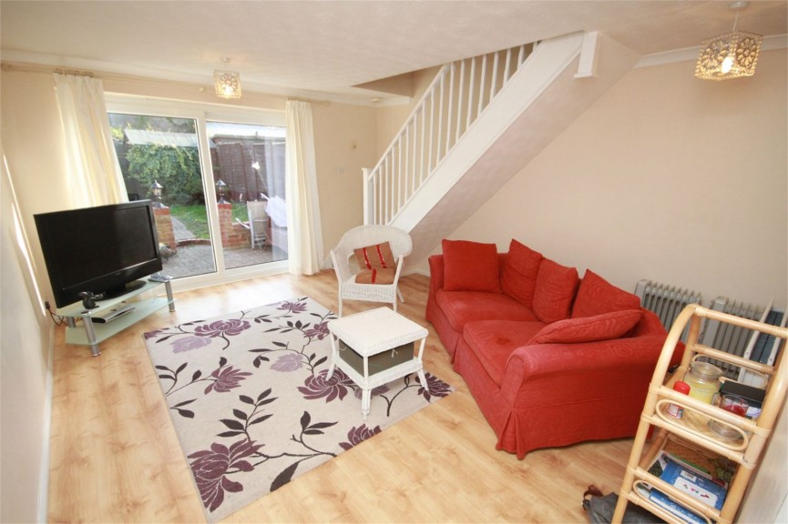 2 bedroom House for Letting Elgar Drive, Shefford, Bedfordshire