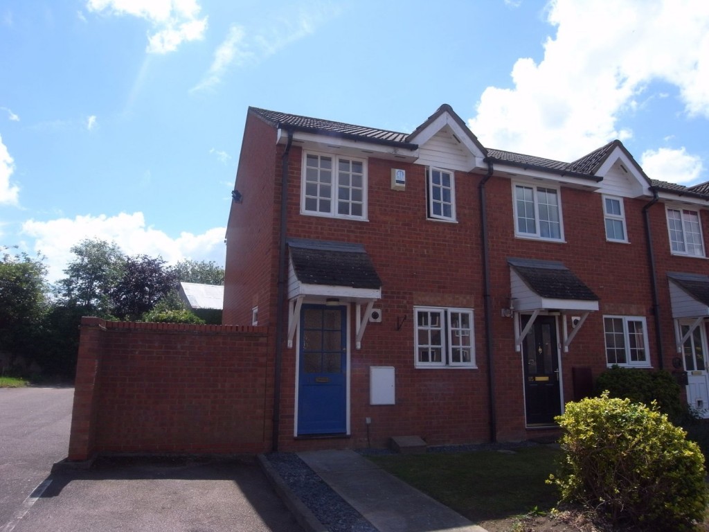 Elgar Drive, Shefford, Bedfordshire