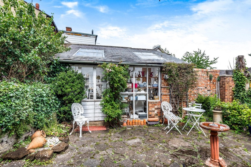 Ampthill, Bedfordshire