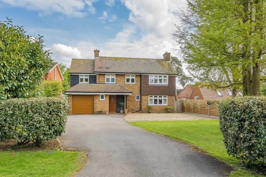 Church Road, Henlow, Bedfordshire