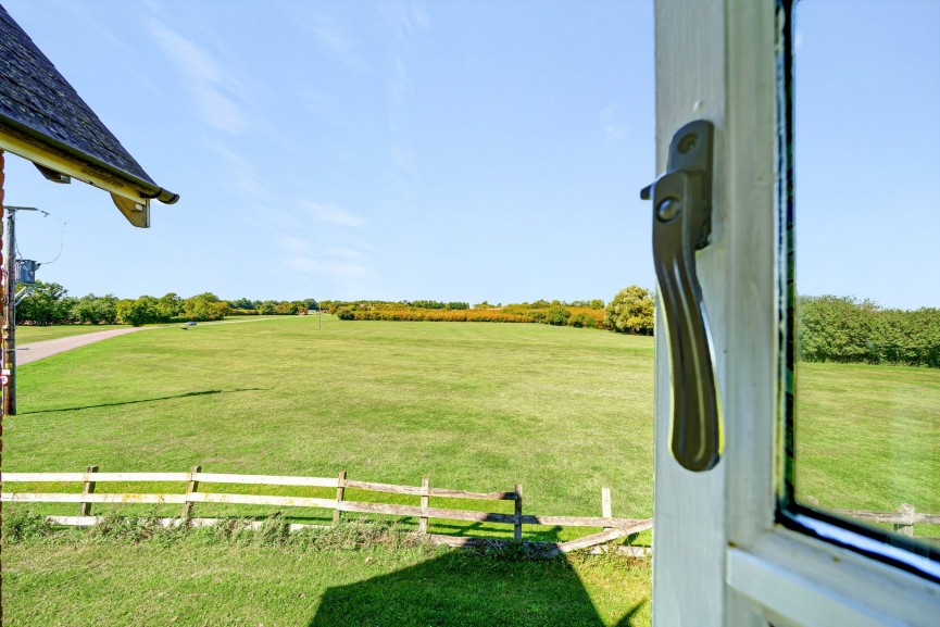 Gravenhurst Road, Campton, Bedfordshire