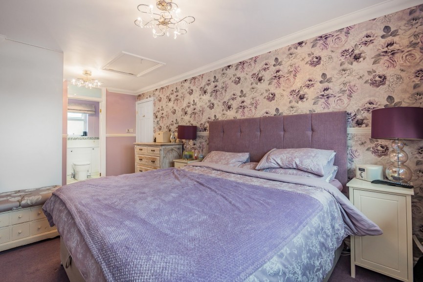 4 bedroom House for Sale Ampthill, Bedfordshire