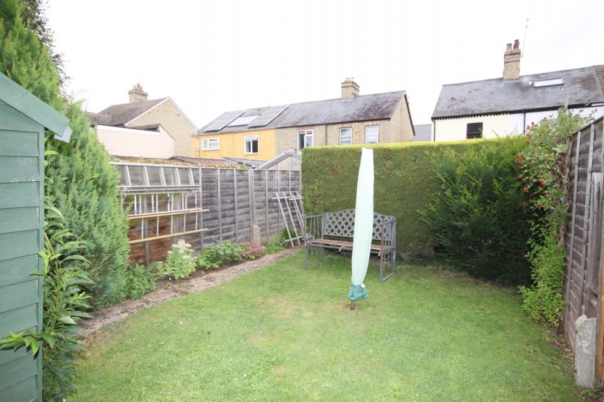 2 bedroom House for Letting Clifton Road, Henlow, Bedfordshire