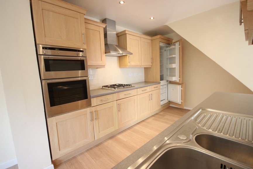 2 bedroom House for Sale Barton-le-Clay, Bedfordshire
