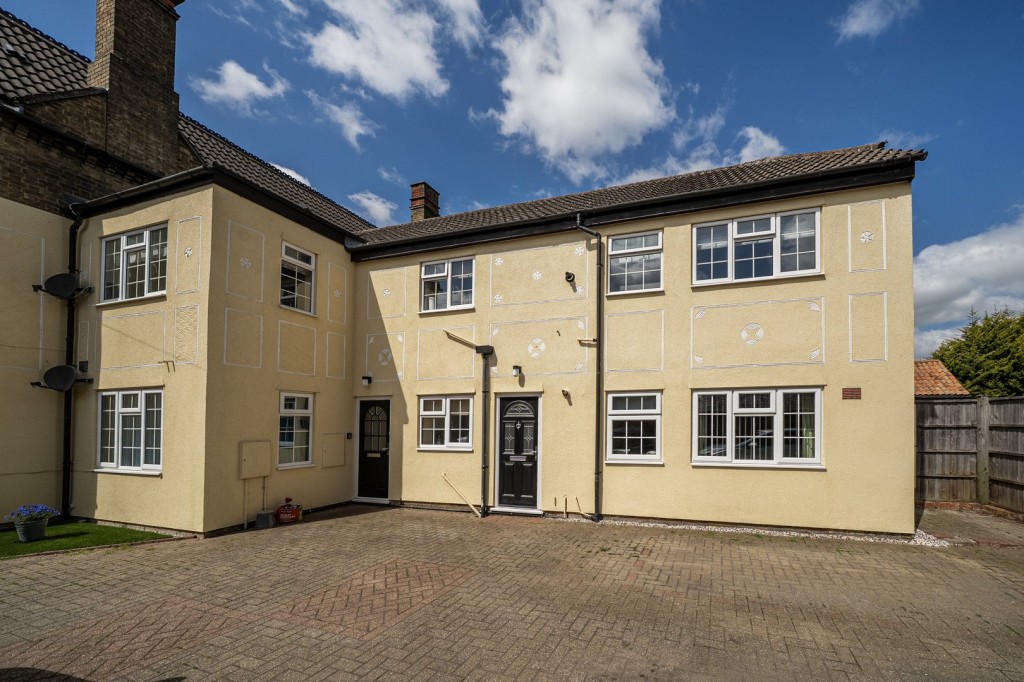 Coach House Mews, Shefford, Bedfordshire