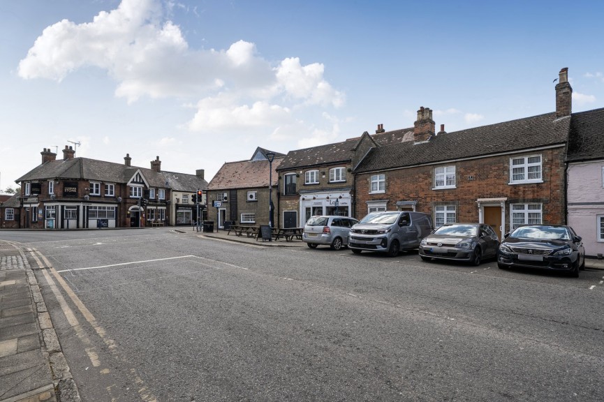 2 bedroom Flat for Sale Coach House Mews, Shefford, Bedfordshire