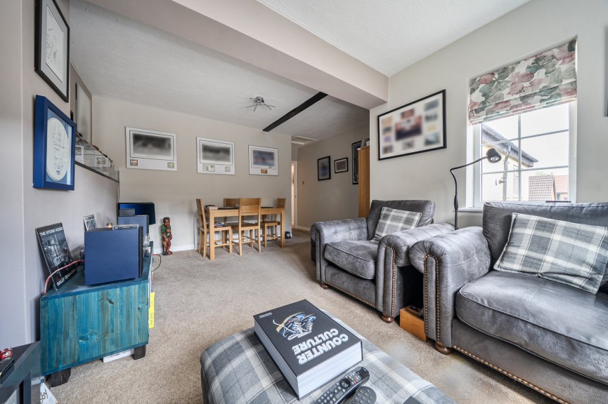 2 bedroom Flat for Sale Coach House Mews, Shefford, Bedfordshire
