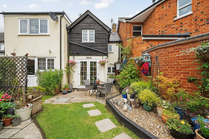 2 bedroom House for Sale Hillfoot Road, Shillington, Bedfordshire