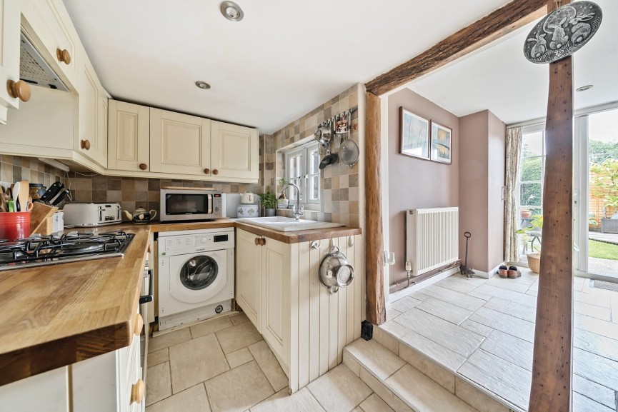 2 bedroom House for Sale Hillfoot Road, Shillington, Bedfordshire