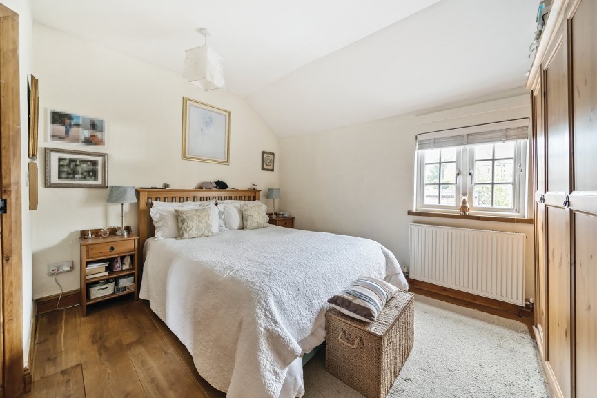 2 bedroom House for Sale Hillfoot Road, Shillington, Bedfordshire
