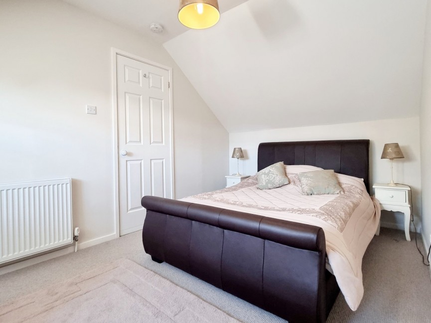 5 bedroom Bungalow for Sale Ampthill, Bedfordshire