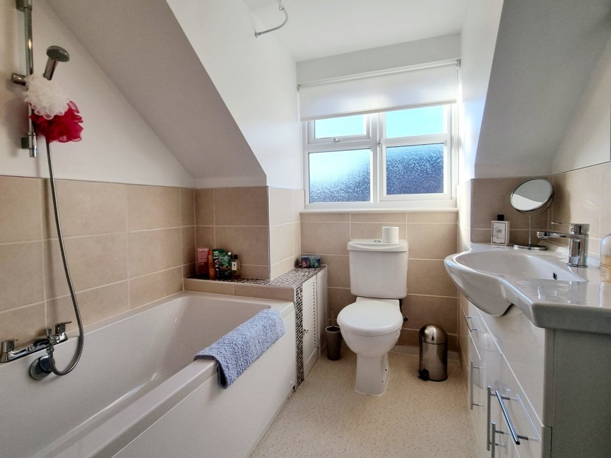 5 bedroom Bungalow for Sale Ampthill, Bedfordshire