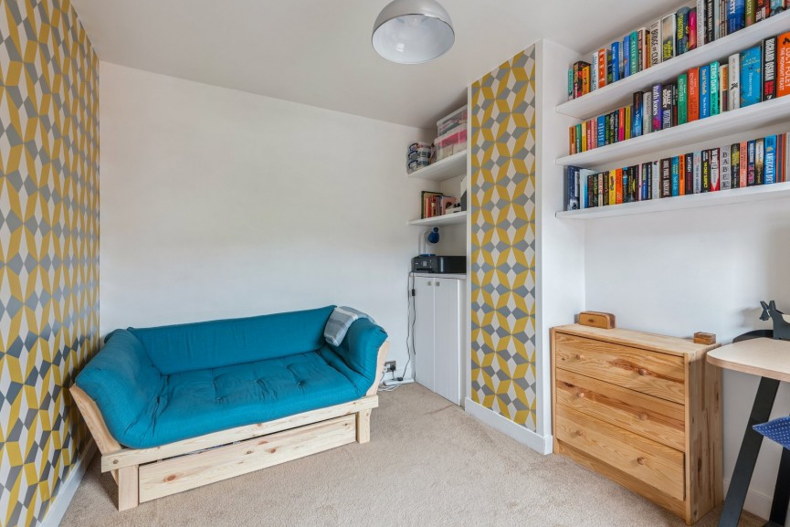 2 bedroom House for Sale Oughton Head Way, Hitchin, Hertfordshire