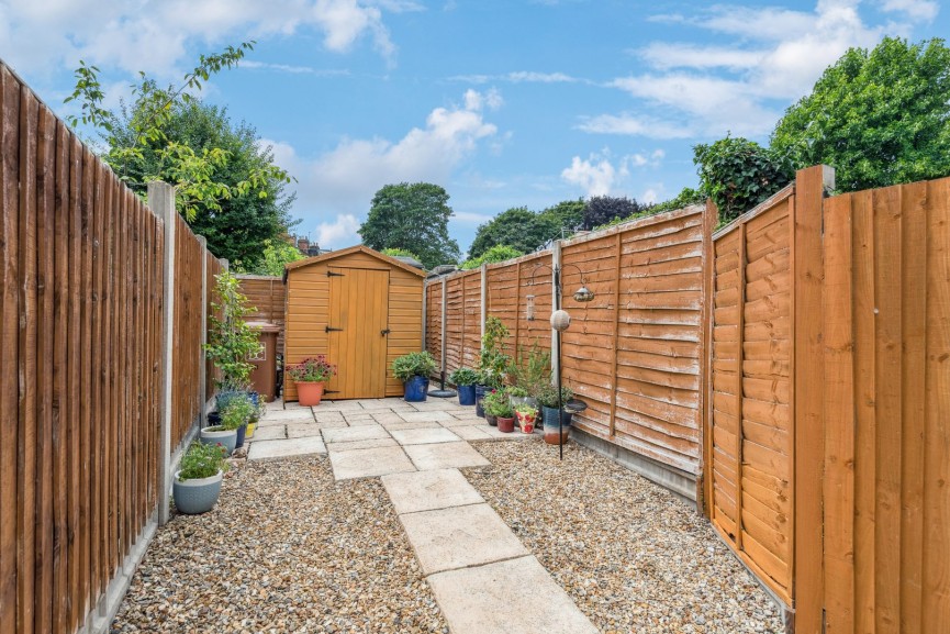 2 bedroom House for Sale Oughton Head Way, Hitchin, Hertfordshire
