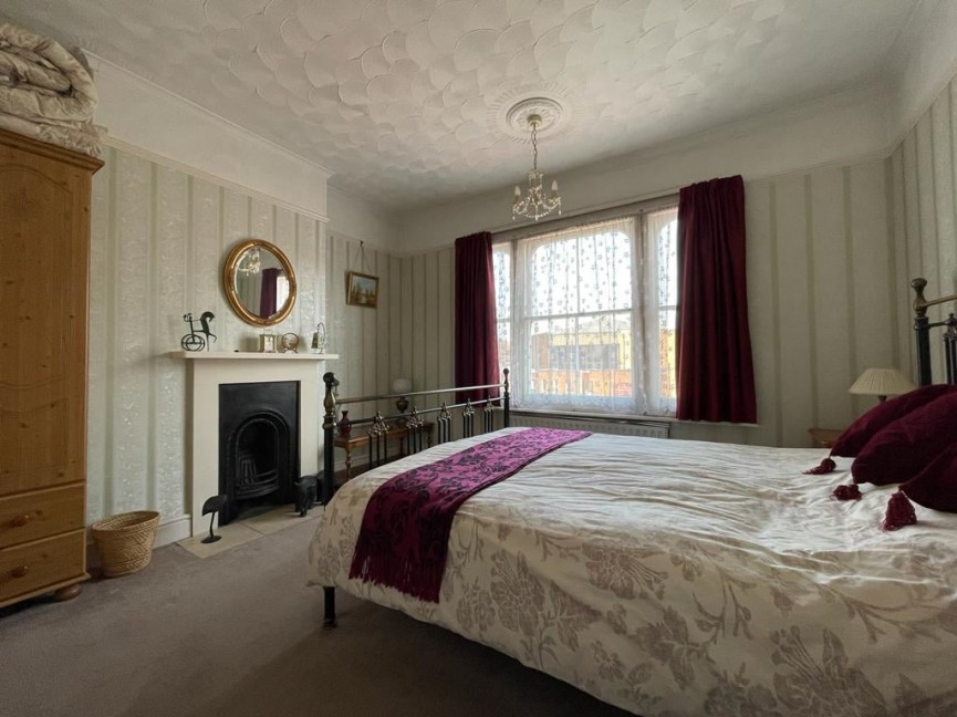 3 bedroom House for Sale Station Road, Biggleswade, Bedfordshire