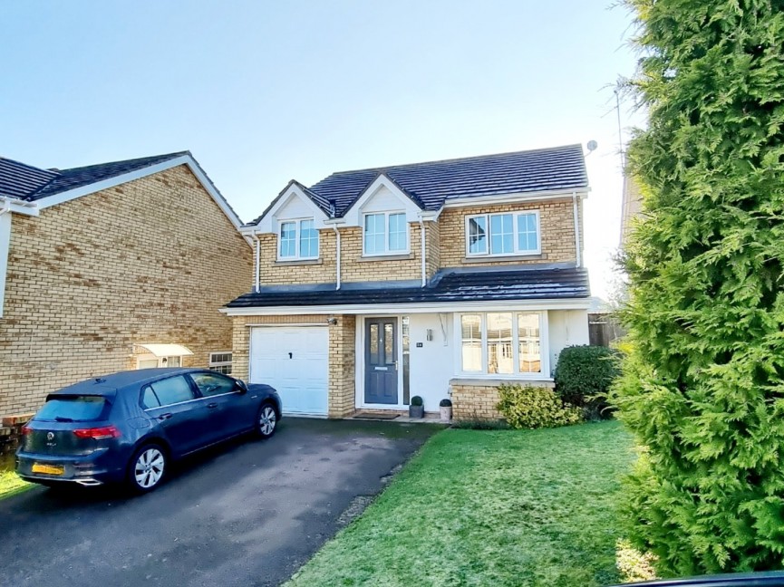 4 bedroom House for Sale Ampthill, Bedfordshire