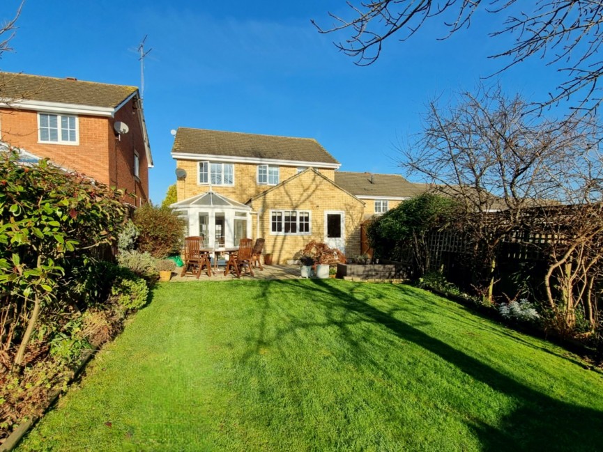4 bedroom House for Sale Ampthill, Bedfordshire