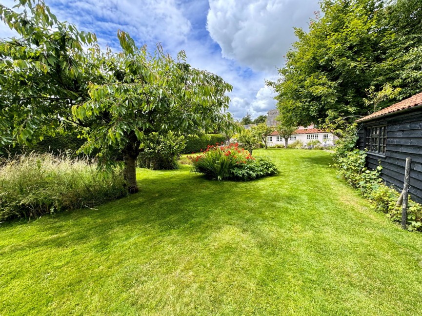 3 bedroom House for Sale High Street, GUILDEN MORDEN, Cambridgeshire