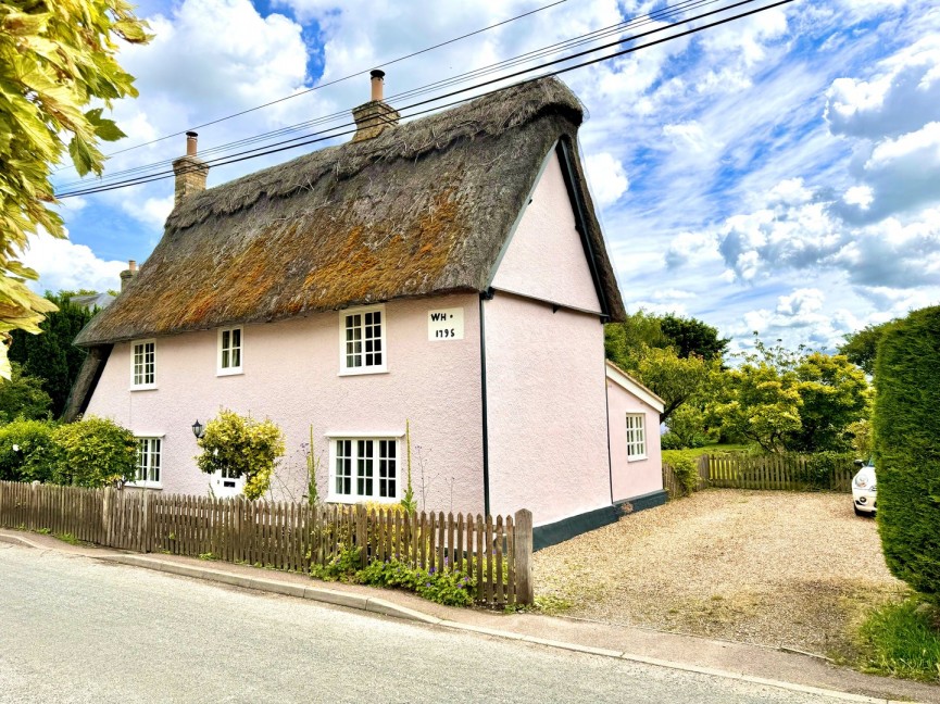 3 bedroom House for Sale High Street, GUILDEN MORDEN, Cambridgeshire