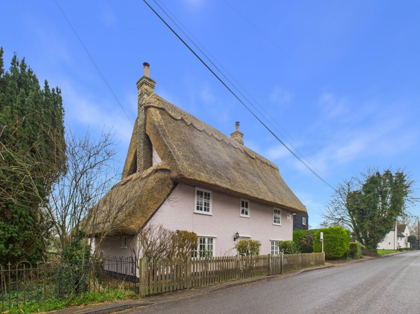 3 bedroom House for Sale High Street, GUILDEN MORDEN, Cambridgeshire