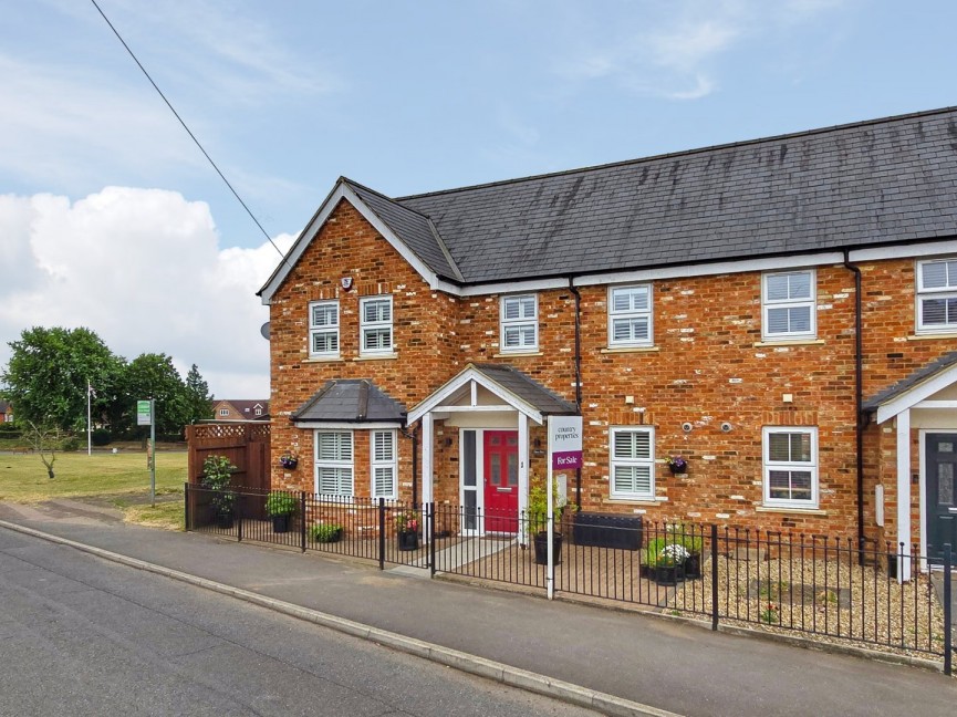 4 bedroom House for Sale Maulden, Bedfordshire