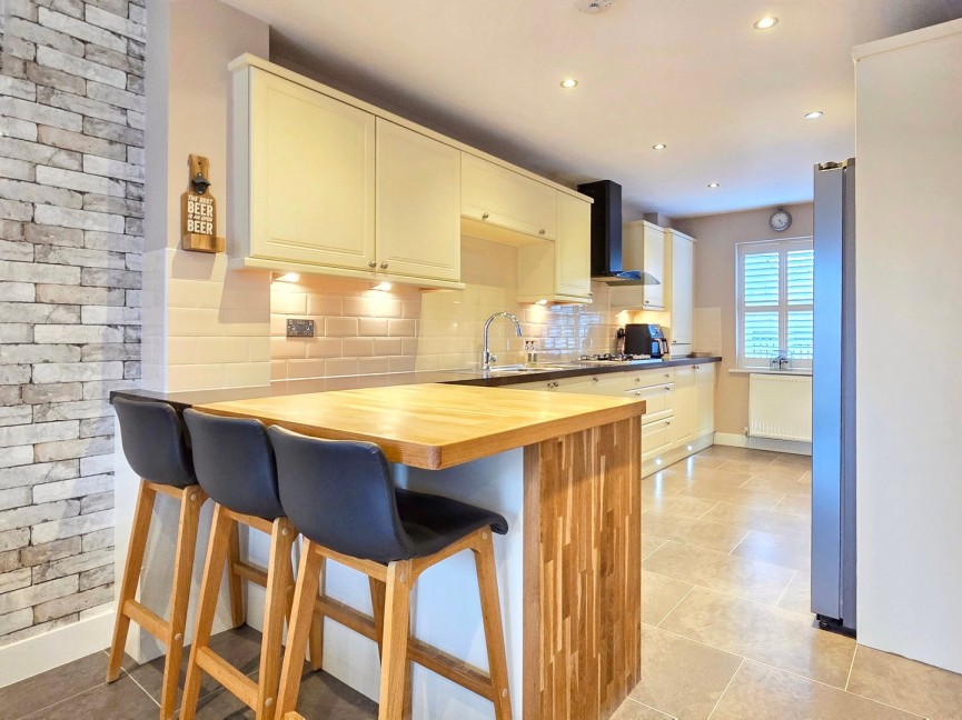 4 bedroom House for Sale Maulden, Bedfordshire