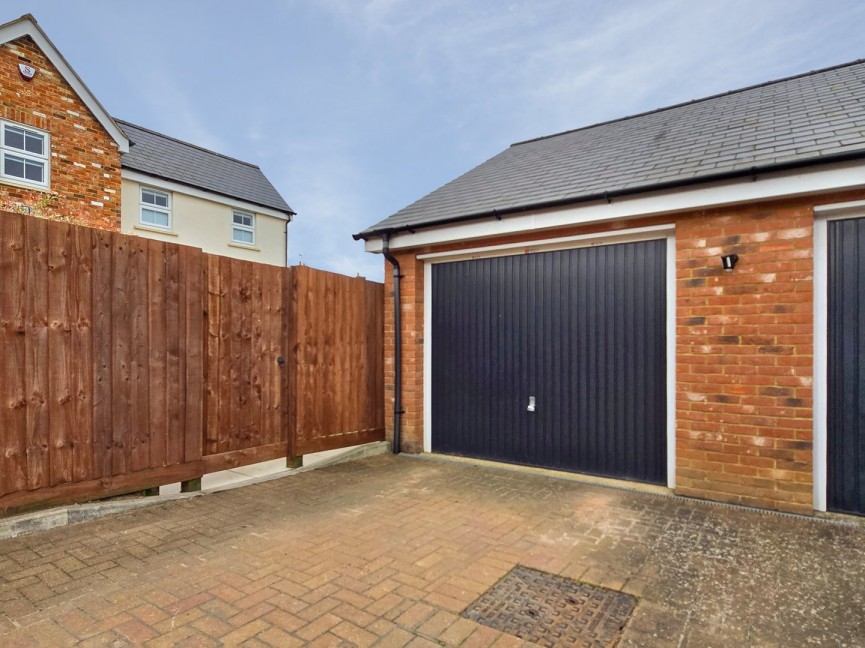 4 bedroom House for Sale Maulden, Bedfordshire