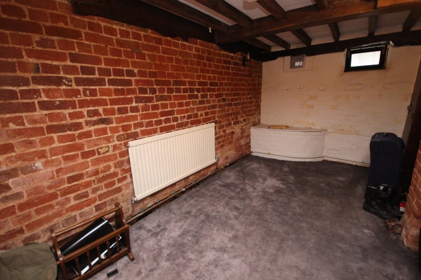2 bedroom House for Sale Silsoe, Bedfordshire