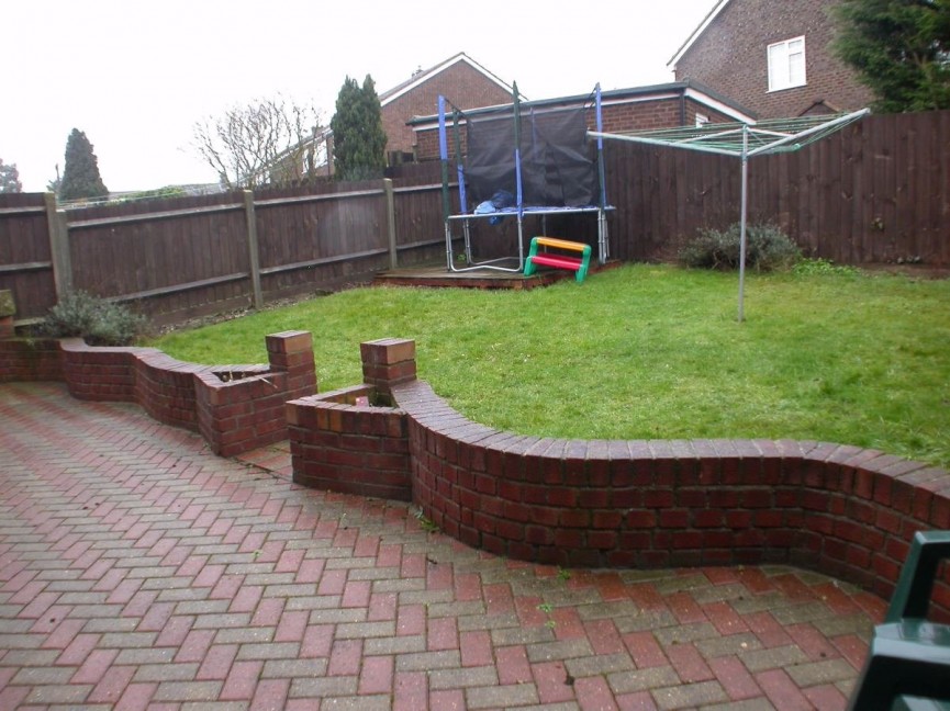 3 bedroom House for Letting Galston Road, SUNDON PARK, Luton