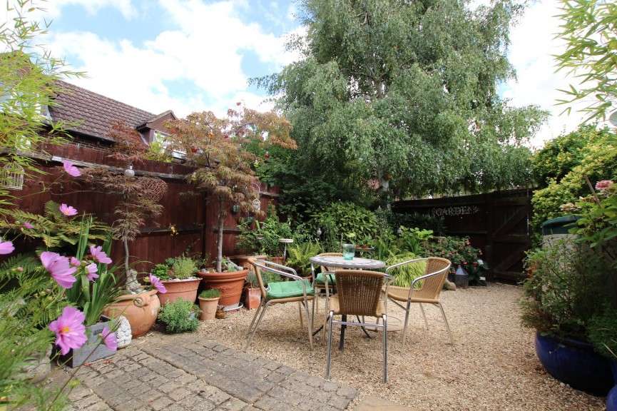 2 bedroom House for Sale London Road, Baldock, Hertfordshire
