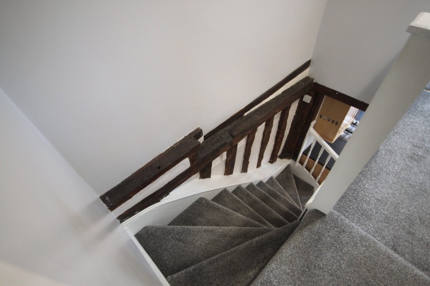 2 bedroom House for Letting High Street, Shefford, Bedfordshire