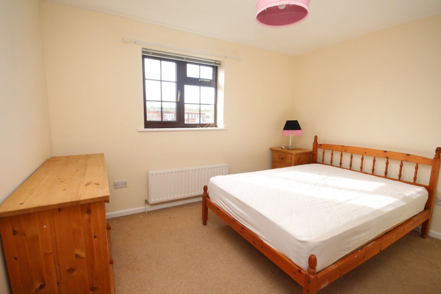 2 bedroom Flat for Letting Cromwell Road, Letchworth Garden City, Hertfordshire