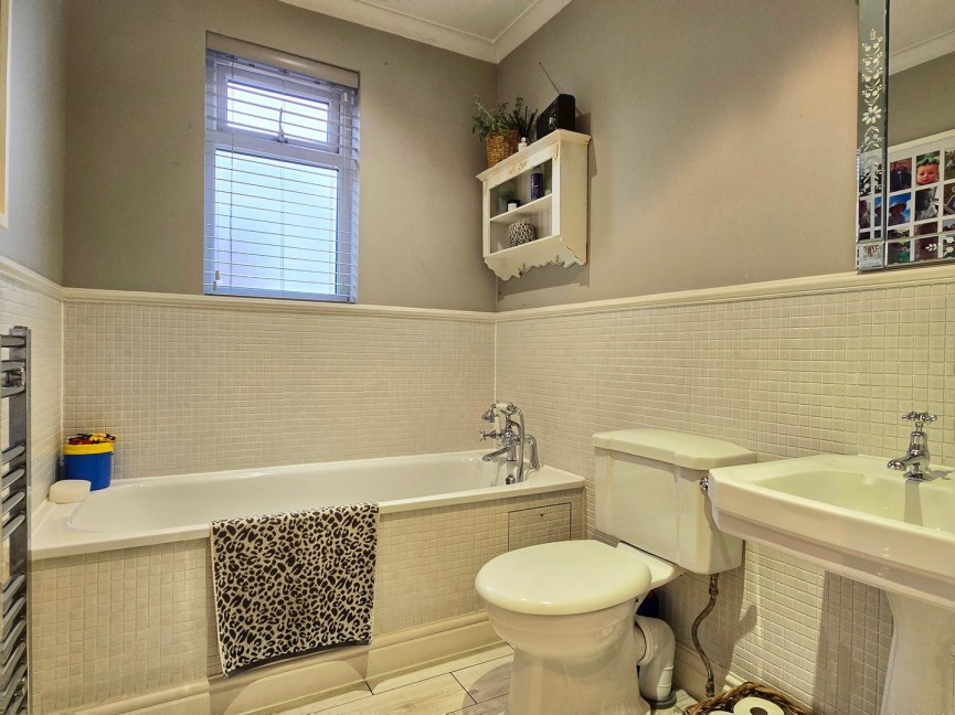 4 bedroom House for Sale Maulden, Bedfordshire