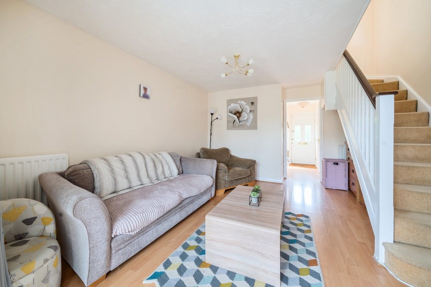 2 bedroom House for Letting Chestnut Farm, Henlow, Bedfordshire
