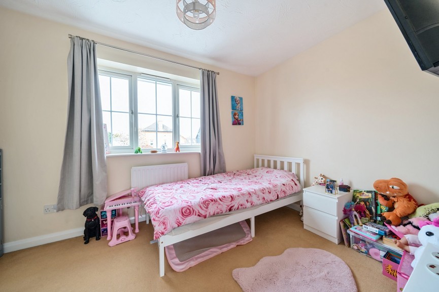 2 bedroom House for Letting Chestnut Farm, Henlow, Bedfordshire