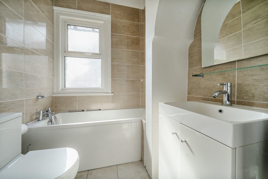 4 bedroom House for Sale Kings Road, Flitwick, Bedfordshire