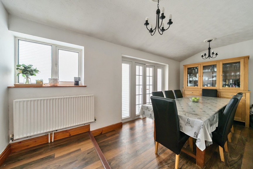 4 bedroom House for Sale Kings Road, Flitwick, Bedfordshire