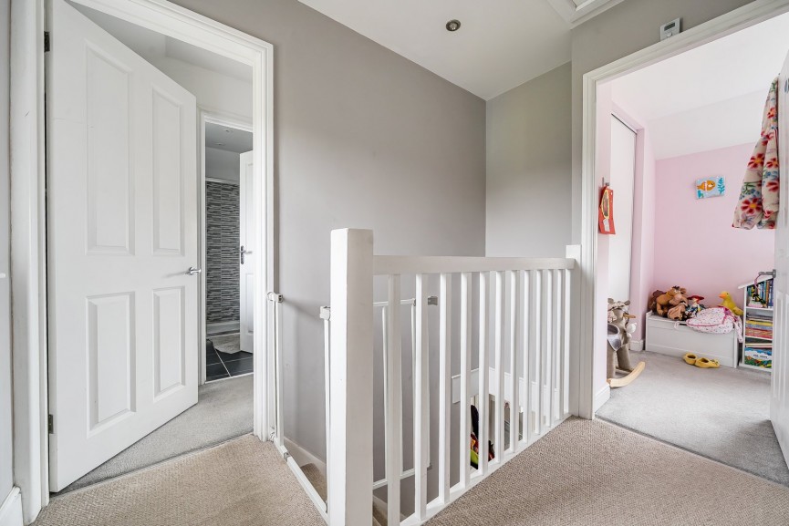 3 bedroom House for Sale Upper Caldecote, Biggleswade, Bedfordshire