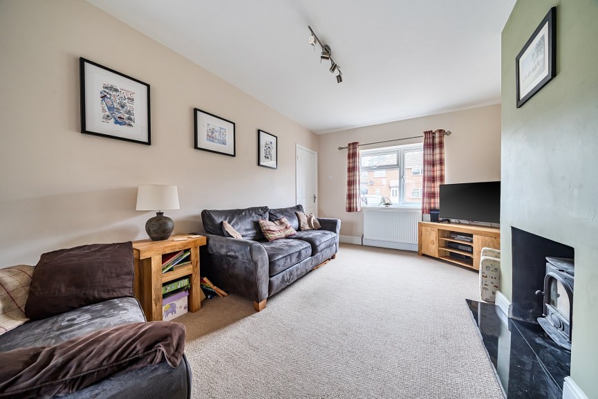 3 bedroom House for Sale Upper Caldecote, Biggleswade, Bedfordshire