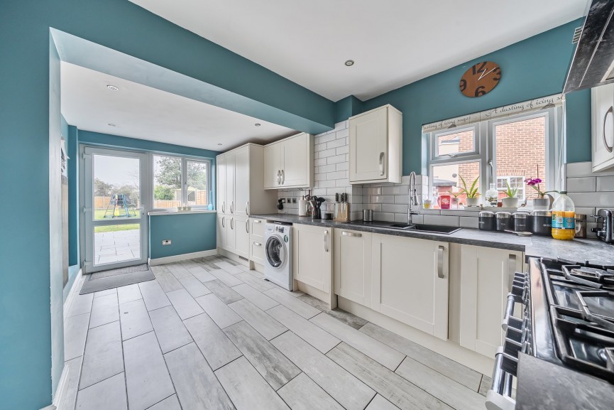 3 bedroom House for Sale Upper Caldecote, Biggleswade, Bedfordshire