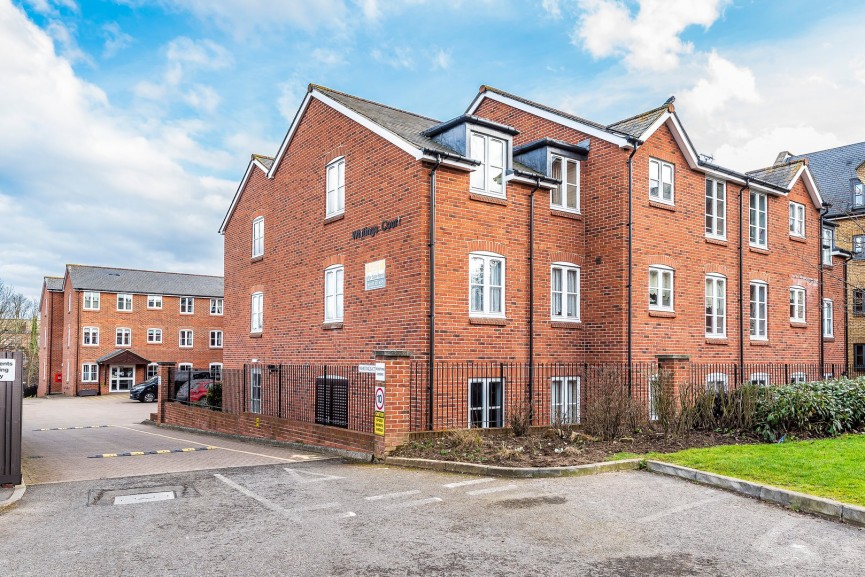1 bedroom Flat for Sale Paynes Park, HITCHIN, Hertfordshire