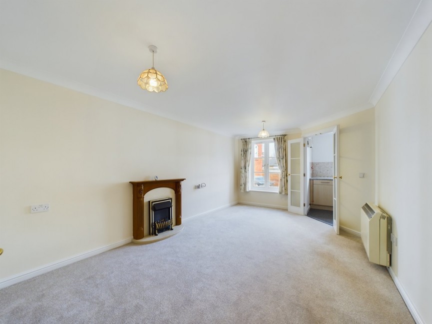 1 bedroom Flat for Sale Paynes Park, HITCHIN, Hertfordshire