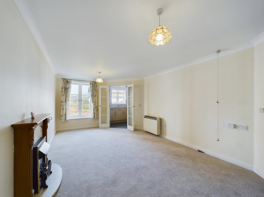 1 bedroom Flat for Sale Paynes Park, HITCHIN, Hertfordshire