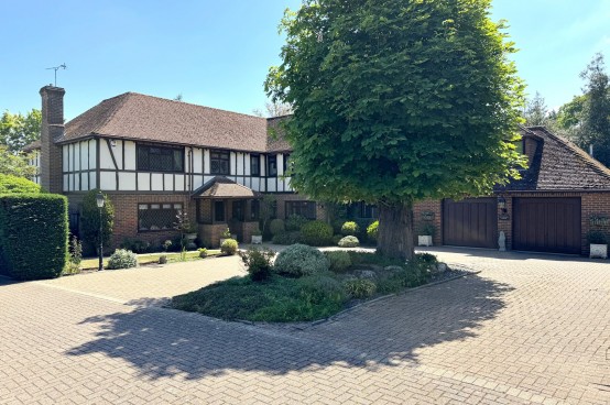 Church Road, Westoning, Bedfordshire