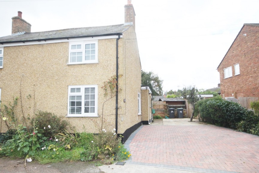 2 bedroom House for Letting Mill Lane, Campton, Bedfordshire